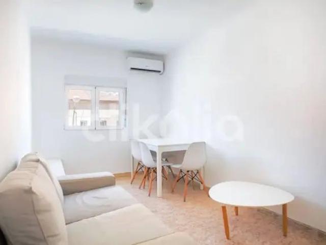 Piso en alquiler en Pradolongo