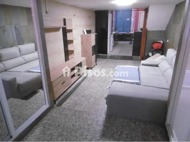 Piso en alquiler en Pradolongo
