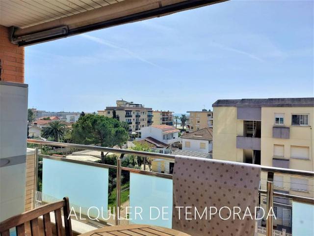 Piso en Alquiler en Prat de Vilanova