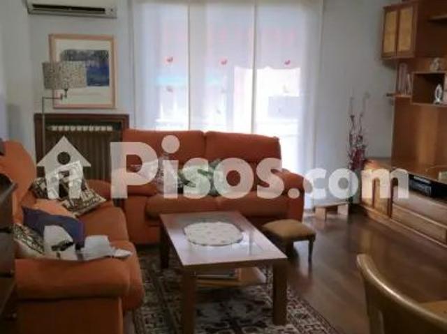 Piso en alquiler en Prosperidad