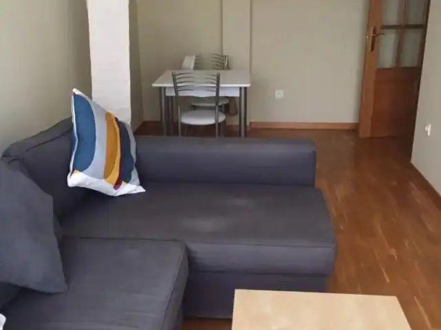Piso en alquiler en Rúa de Daniel Cortezón, 5