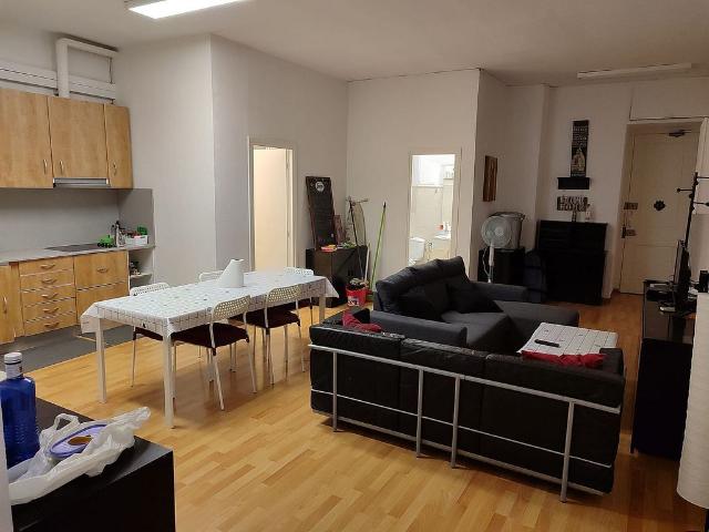 Piso en alquiler en rambla De Catalunya, Barcelona, de 149 m² 4 habitaciones por 2.500 €