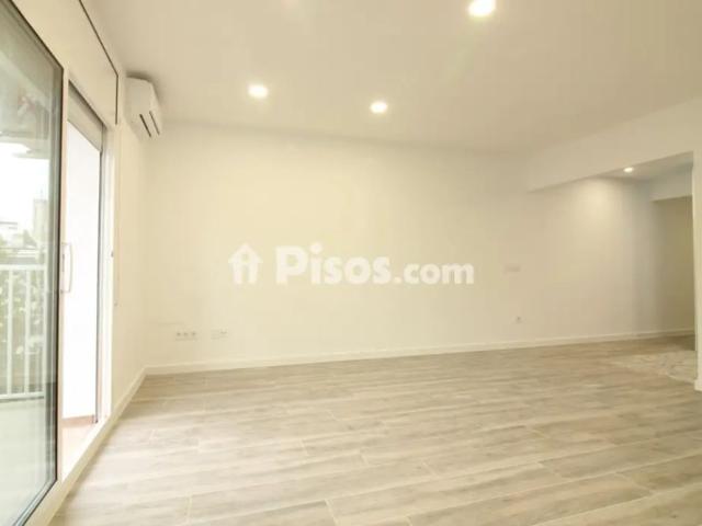 Piso en alquiler en Rambla del Castell, cerca de Carrer de Sitges