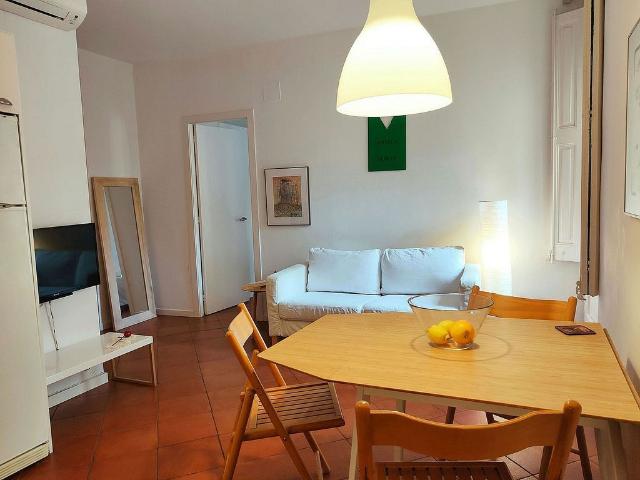 Piso en alquiler en rambla La, Barcelona, de 47 m² 1 habitación por 1.527