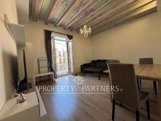 Piso en alquiler en rambla La, Barcelona, de 87 m² 2 habitaciones por 1.800
