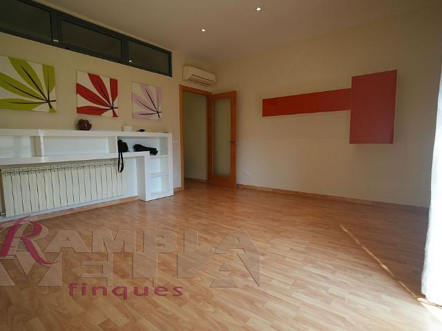 Piso en alquiler en rambla Nova, Tarragona, de 113 m² 3 habitaciones por 1.180