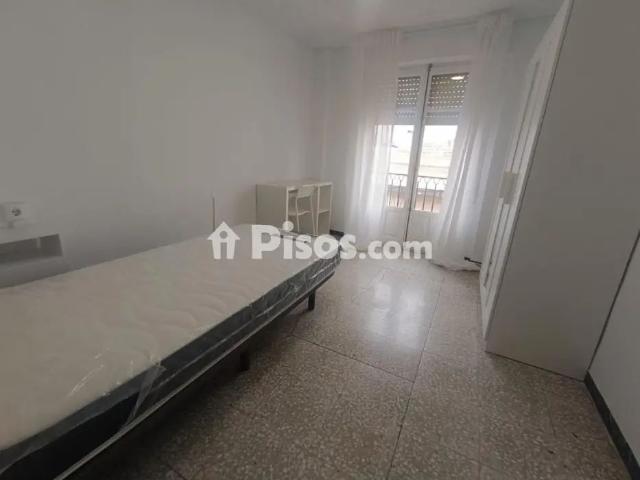 Piso en alquiler en Raval de Santa Teresa El Asilo