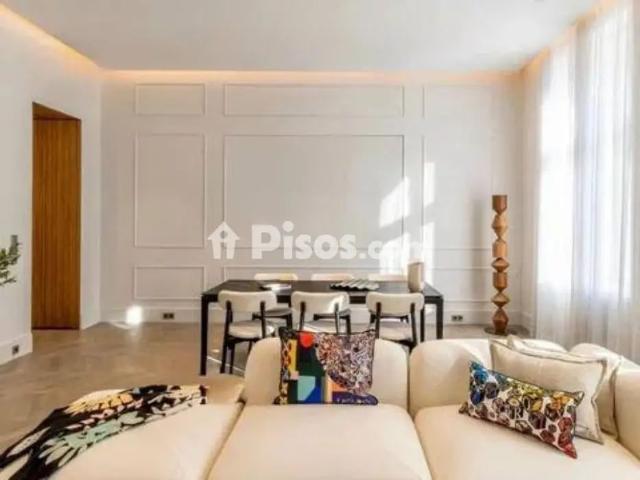 Piso en alquiler en Recoletos
