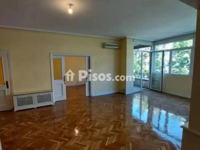 Piso en alquiler en Recoletos