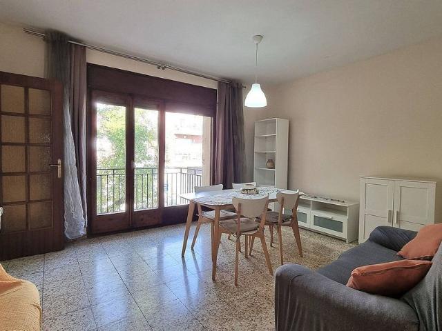 Piso en alquiler en Reus, de 100 m² 4 habitaciones por 800
