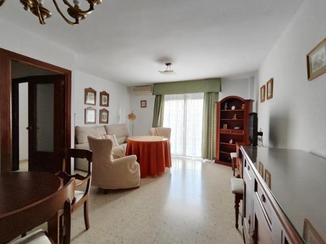 Piso en alquiler en Ronda, Calle Pozo, 29400