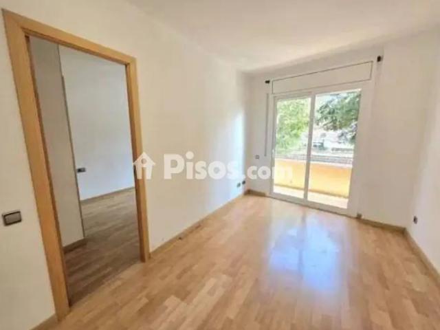 Piso en alquiler en Ronda de la Via