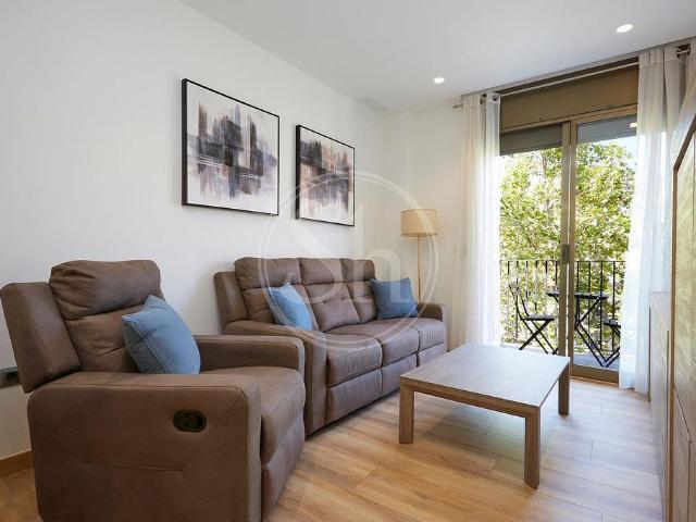 Piso en alquiler en ronda De Sant Pau, Barcelona, de 70 m² 2 habitaciones por 1.550