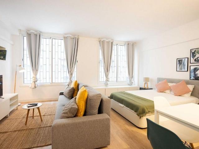 Piso en alquiler en ronda Del General Mitre, Barcelona, de 40 m² 1 habitación por 1.350