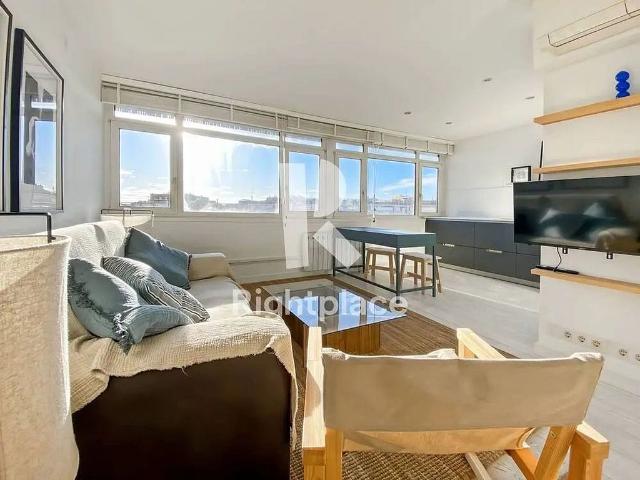 Piso en alquiler en ronda Del General Mitre, Barcelona, de 60 m² 1 habitación por 1.309