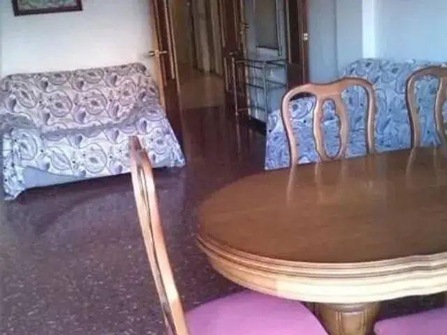 Piso en alquiler en Roquetas de Mar