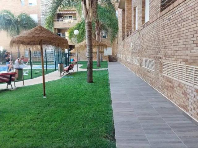 Piso en Alquiler en Roquetas de Mar