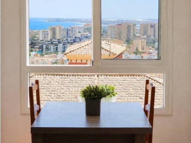 Piso en Alquiler en Roquetas de Mar