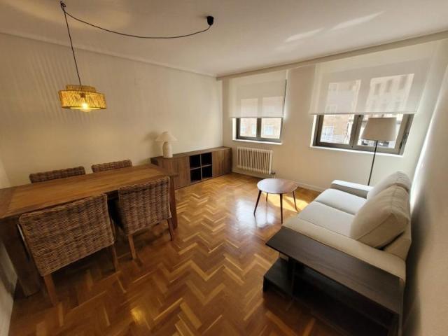 Apartamento en alquiler en Salamanca, Centro