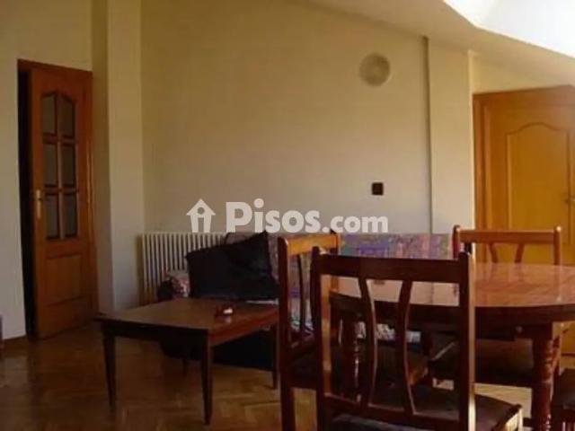 Piso en alquiler en Salesas Glorieta Chinchibarra Capuchinos