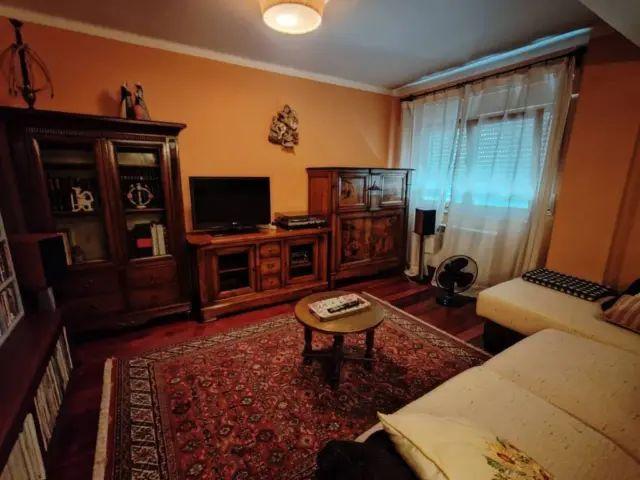 Piso en alquiler en Salesas Glorieta Chinchibarra Capuchinos