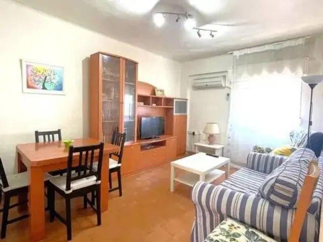 Piso en alquiler en San Antón