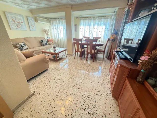 Piso en alquiler en San Blas
