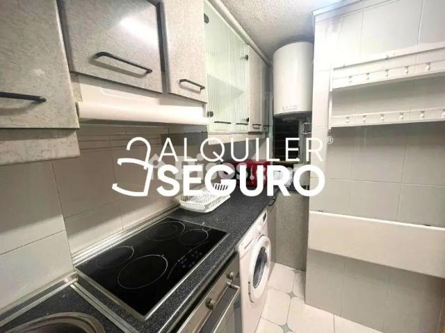 Piso en alquiler en San Blas