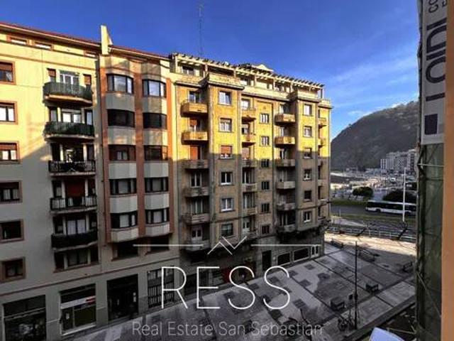 Piso en Alquiler en San Sebastián Donostia