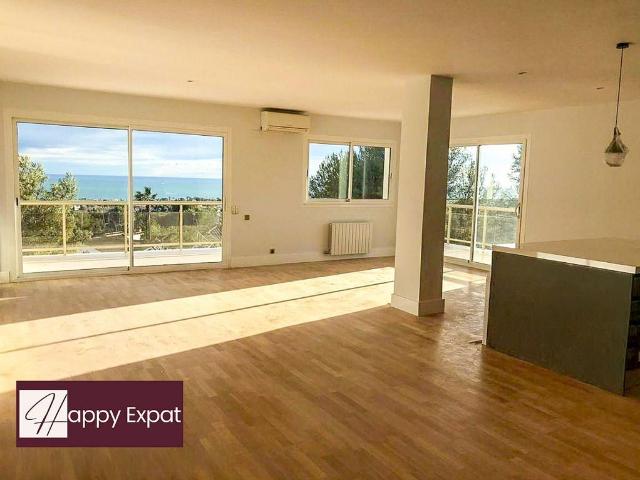 Piso en alquiler en Sant Pere de Ribes, de 125 m² 2 habitaciones por 3.000
