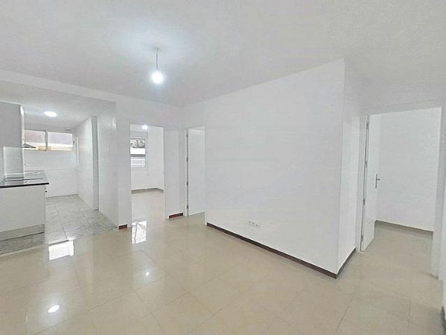 Piso en alquiler en Santa Coloma de Gramanet, de 72 m² 3 habitaciones por 1.750