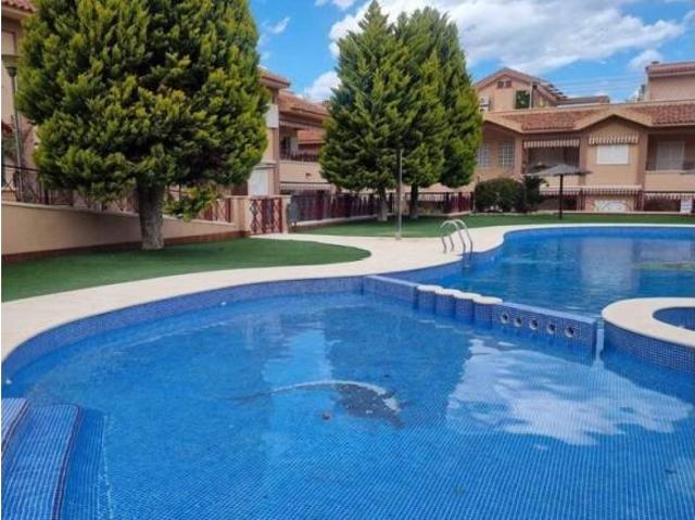 Piso en Alquiler en Santa Pola