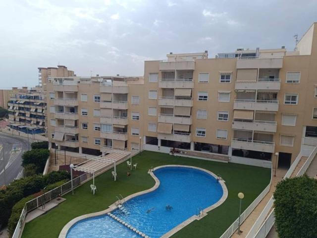 Piso en Alquiler en Santa Pola