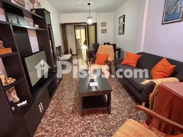 Piso en alquiler en Santa Rosa Valdeolleros