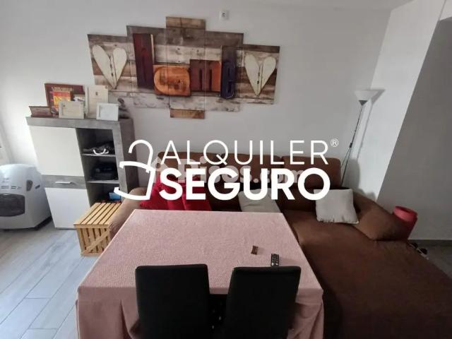 Piso en alquiler en Santa Rosa Valdeolleros