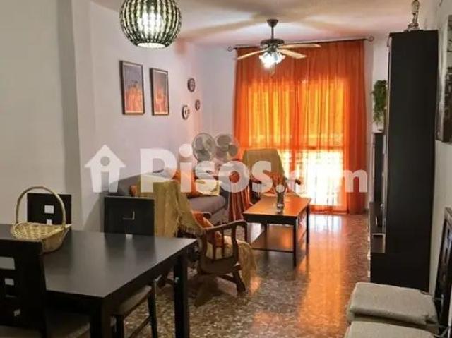 Piso en alquiler en Santa Rosa Valdeolleros
