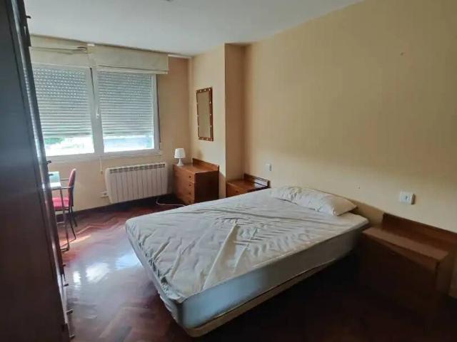 Piso en Alquiler en Santiago de Compostela