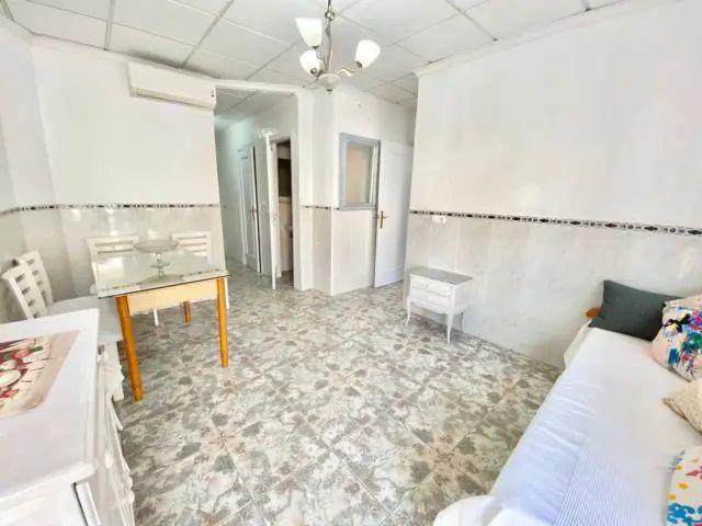 Piso en alquiler en Santiago de La Ribera