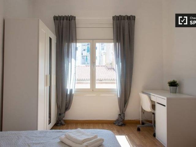 Piso en Alquiler en Sants Badal