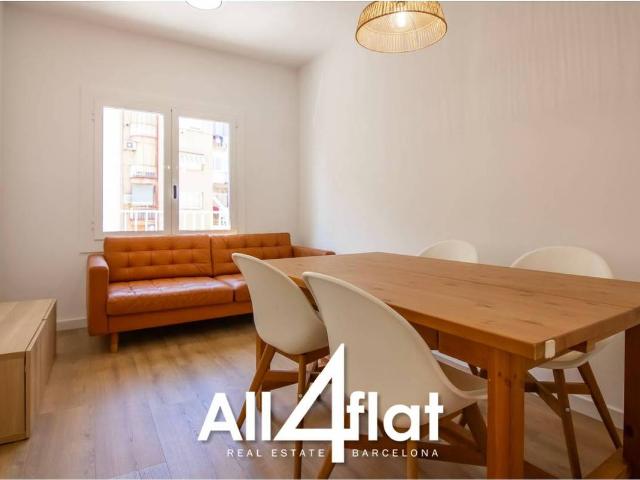 Piso en Alquiler en Sants Badal