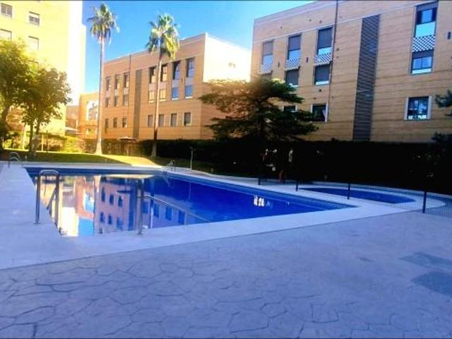 Piso en alquiler en Sevilla, Parlamento Torneo