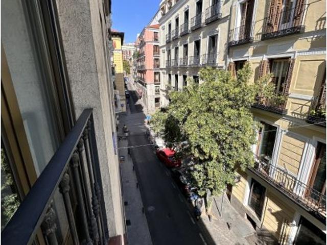 Piso en alquiler en Sol, Madrid