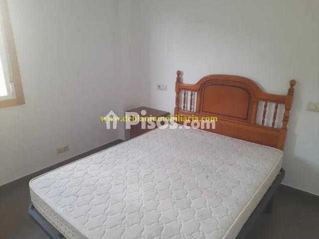 Piso en alquiler en Tui