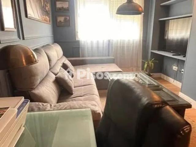 Piso en alquiler en Tablada