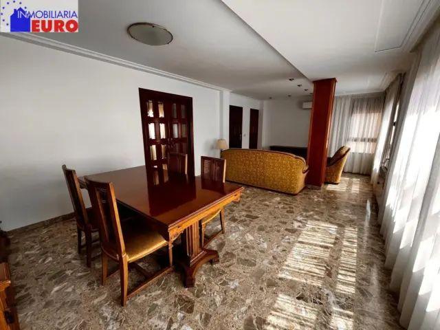 Piso en alquiler en Tavernes de La Valldigna