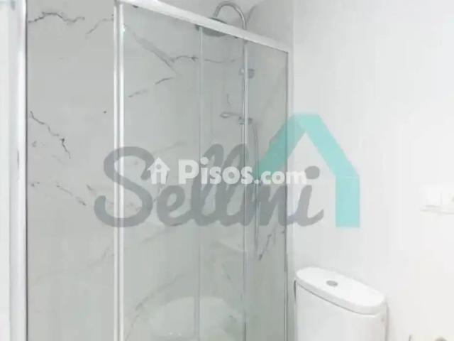 Piso en alquiler en Tenderina Mercadín Fozaneldi