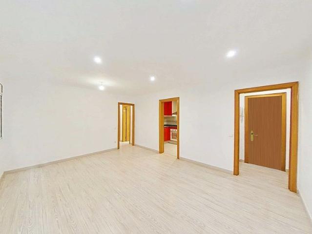 Piso en alquiler en Terrassa, de 72 m² 3 habitaciones por 1.280