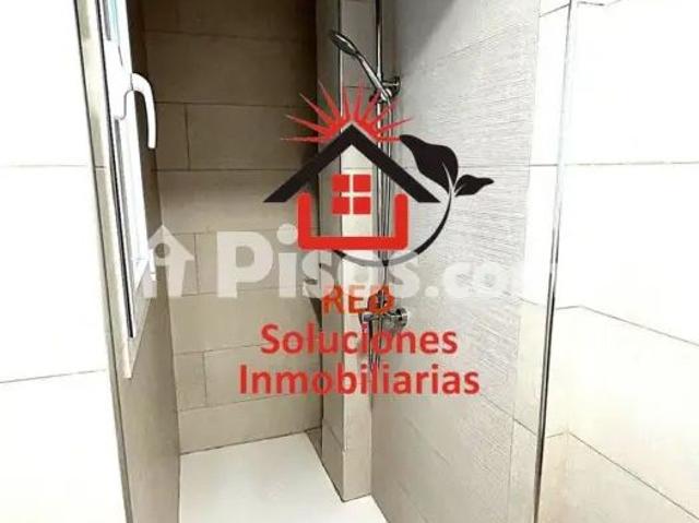 Piso en alquiler en Toscal
