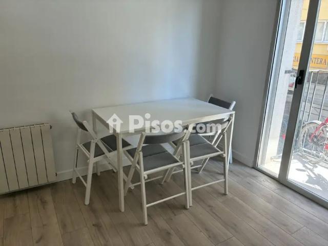 Piso en alquiler en Torrefiel