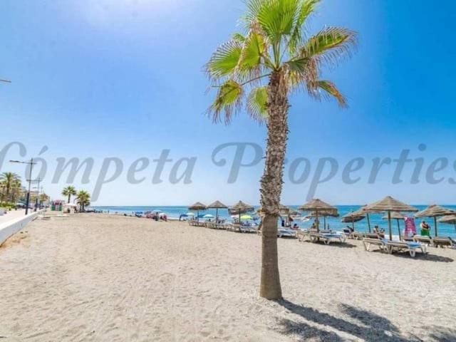 Piso en Alquiler en Torrox